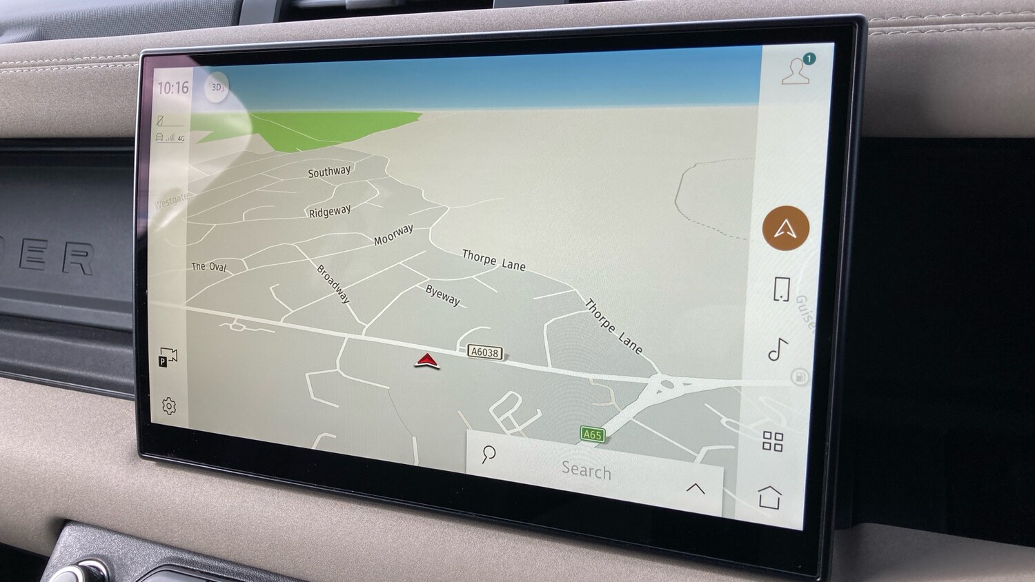 Used Land Rover Defender 2023 for sale - 77893189: Photo 11