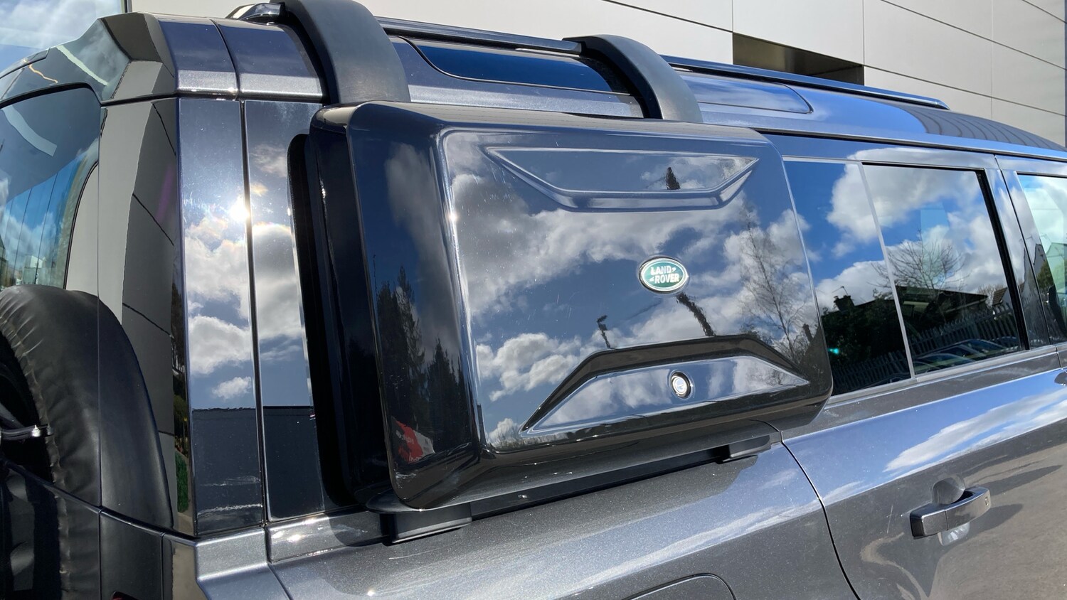 Used Land Rover Defender 2023 for sale - 77893189: Photo 47