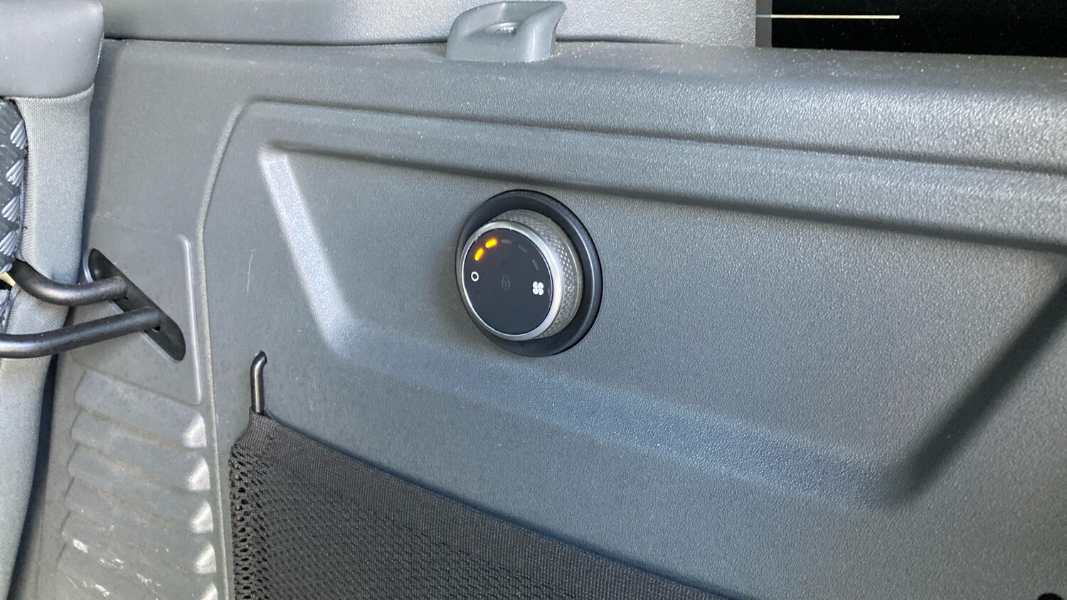 Used Land Rover Defender 2023 for sale - 77893189: Photo 59