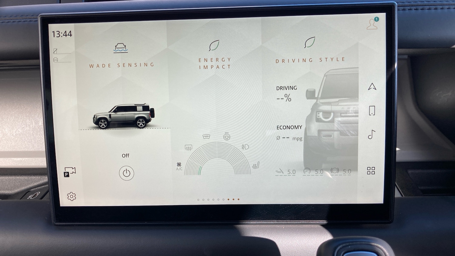 Used Land Rover Defender 2024 for sale - 77759114: Photo 26