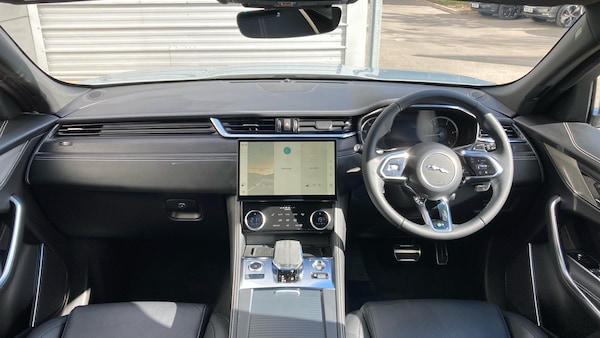 Used Jaguar F-Pace 2022 for sale - 76114164: Photo 9