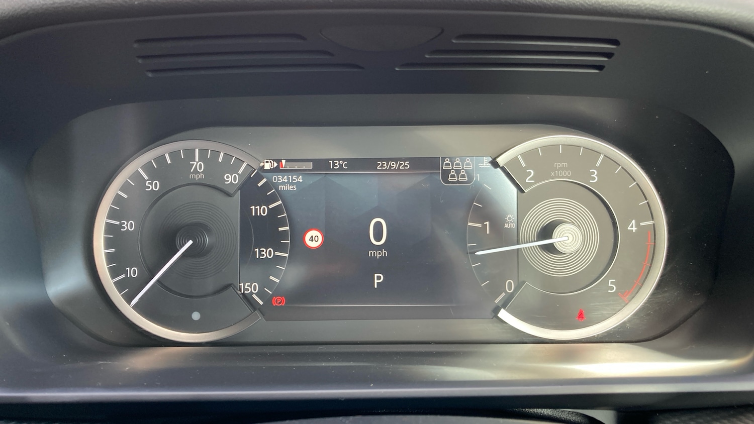 Used Land Rover Discovery 2022 for sale - 76064094: Photo 16