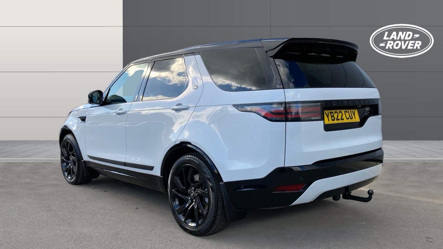 Used Land Rover Discovery 2022 for sale - 76064094: Photo 2