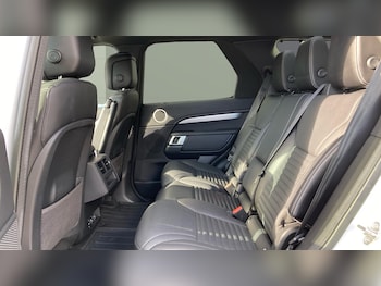 Used Land Rover Discovery 2022 for sale - 76064094: Photo 4