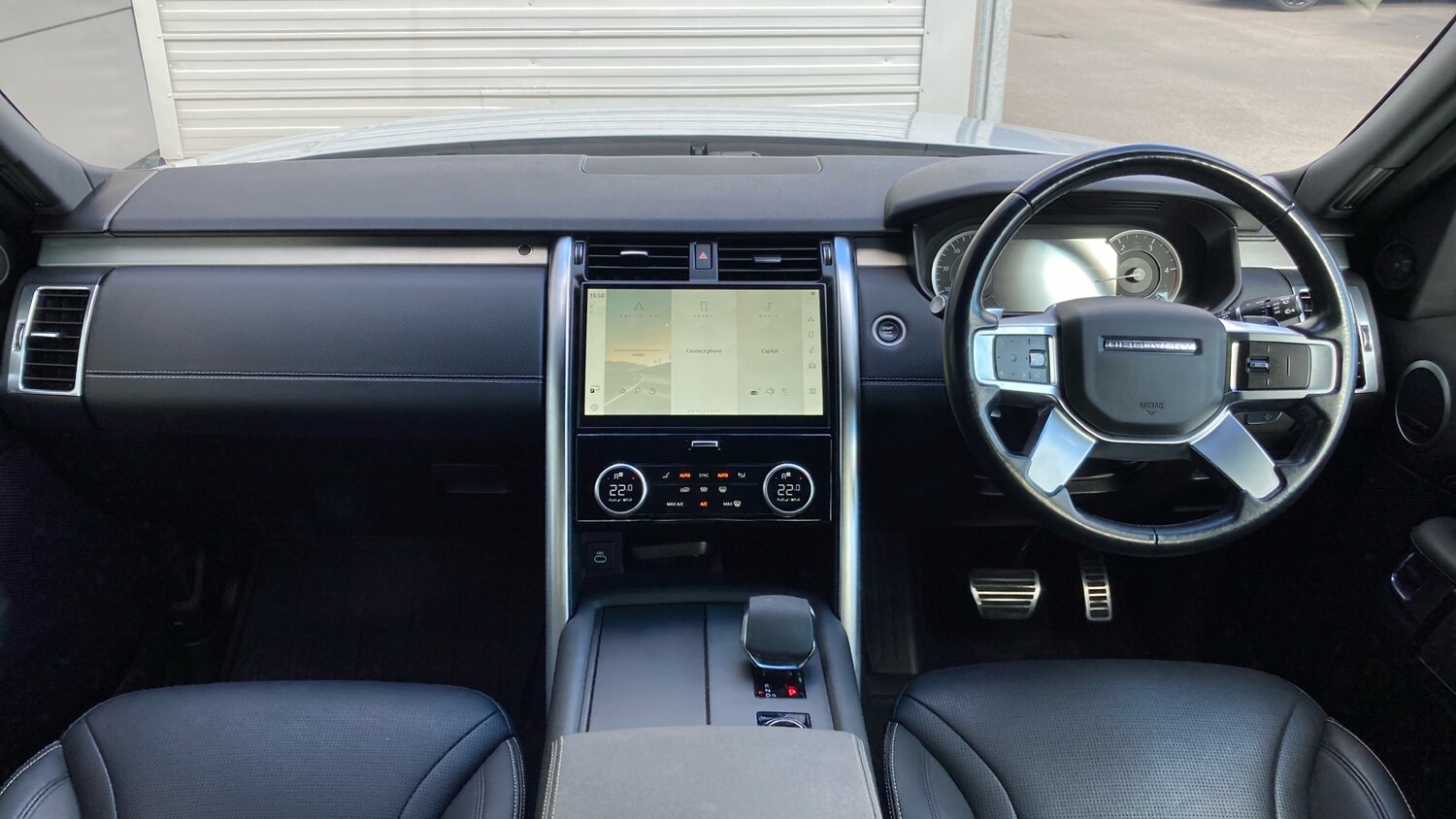 Used Land Rover Discovery 2022 for sale - 76064094: Photo 9
