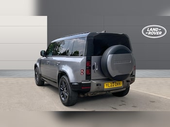 Used Land Rover Defender 2022 for sale - 78767777: Photo