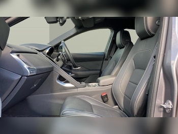 Used Jaguar E-Pace 2024 for sale - 76146511: Photo 3