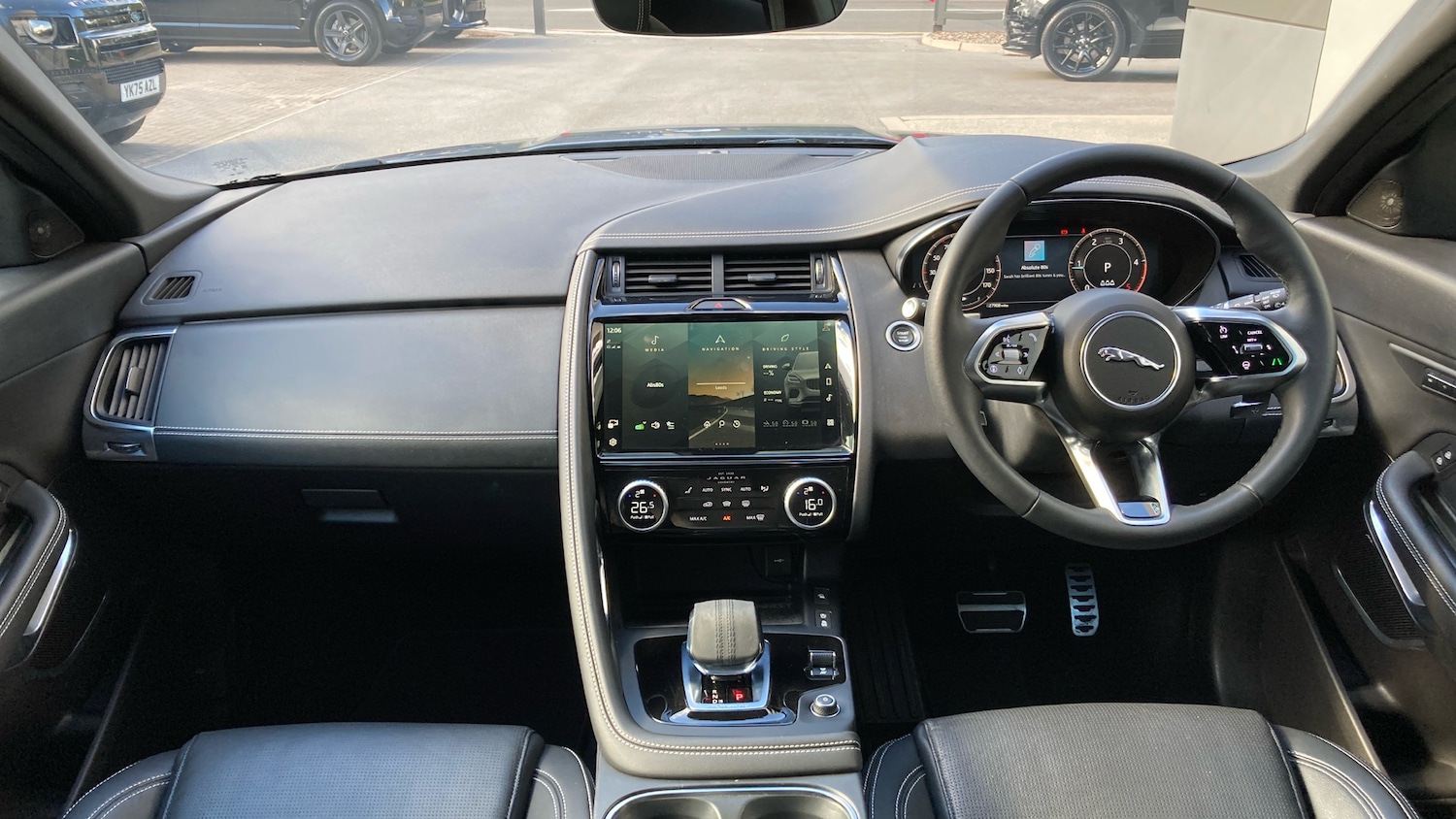 Used Jaguar E-Pace 2024 for sale - 76146511: Photo 9
