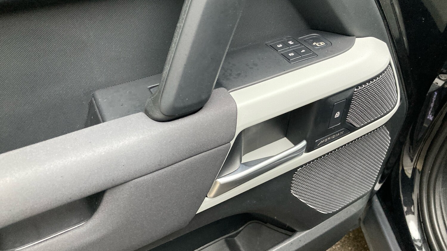 Used Land Rover Defender 2022 for sale - 77617736: Photo 46