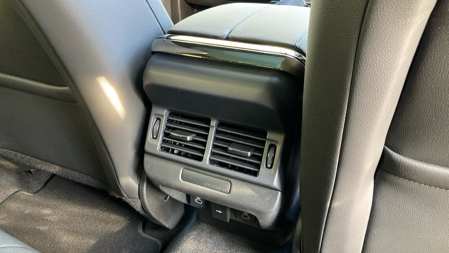 Used Land Rover Range Rover Evoque 2025 for sale - 76719925: Photo 18