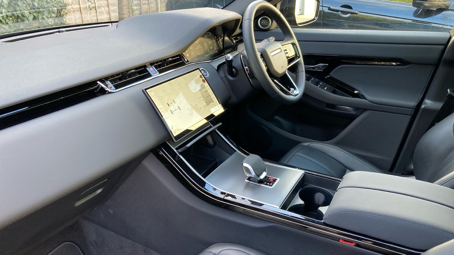 Used Land Rover Range Rover Evoque 2025 for sale - 76719925: Photo 43