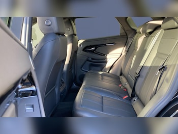 Used Land Rover Range Rover Evoque 2025 for sale - 76719925: Photo