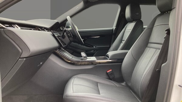 Used Land Rover Range Rover Evoque 2025 for sale - 75641540: Photo 3