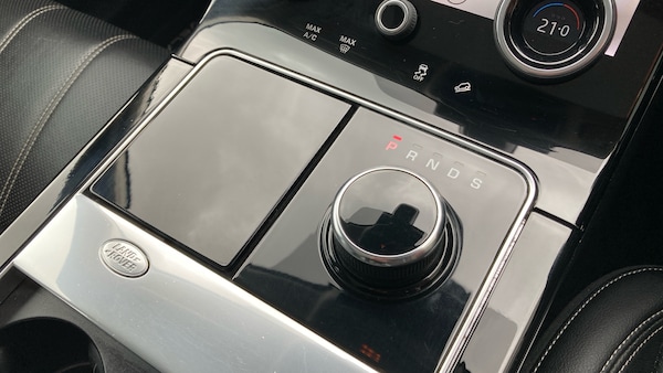 Used Land Rover Range Rover Velar 2018 for sale - 76164410: Photo 13