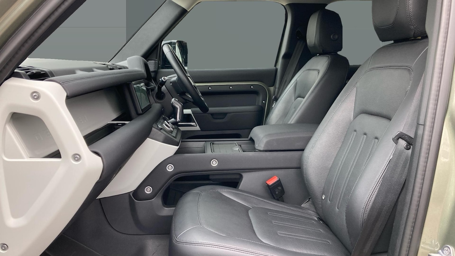 Used Land Rover Defender 2021 for sale - 77902316: Photo 3