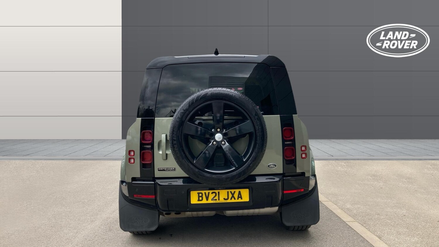 Used Land Rover Defender 2021 for sale - 77902316: Photo 6