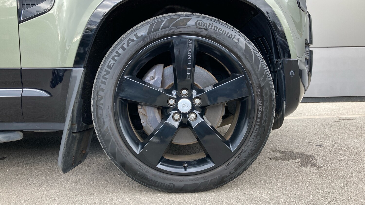 Used Land Rover Defender 2021 for sale - 77902316: Photo 8