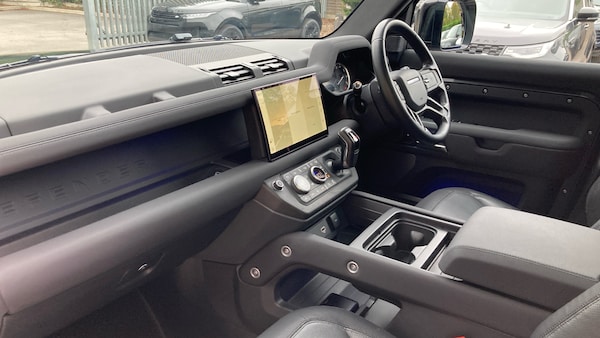 Used Land Rover Defender 2022 for sale - 76255266: Photo 27