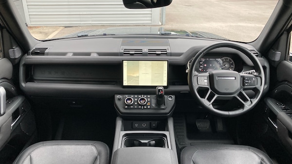 Used Land Rover Defender 2022 for sale - 76255266: Photo 9