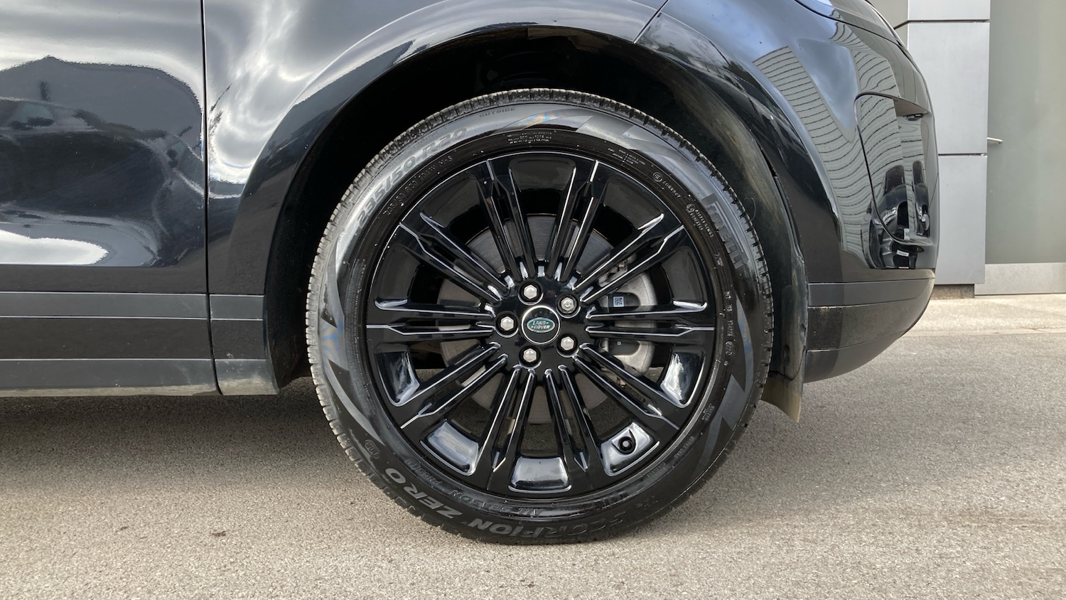 Used Land Rover Range Rover Evoque 2024 for sale - 77893183: Photo 8