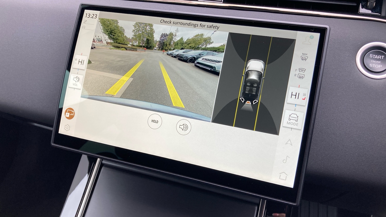 Used Land Rover Range Rover Evoque 2025 for sale - 76777940: Photo 12