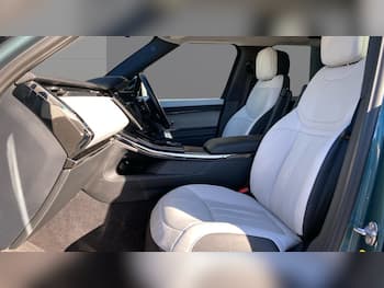 Used Land Rover Range Rover Sport 2024 for sale - 79841850: Photo