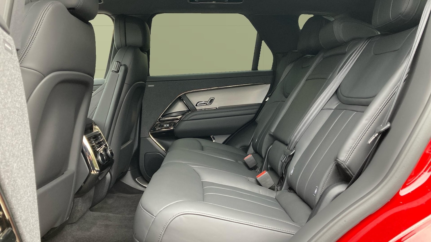 Used Land Rover Range Rover Sport 2024 for sale - 76219036: Photo 4