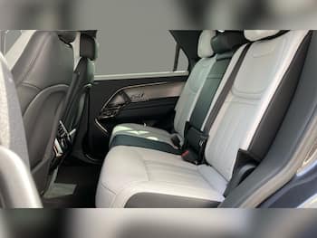 Used Land Rover Range Rover Sport 2025 for sale - 79762419: Photo