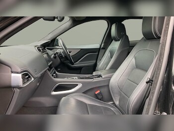Used Jaguar F-Pace 2020 for sale - 77494597: Photo