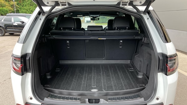 Used Land Rover Discovery Sport 2022 for sale - 76255269: Photo 10