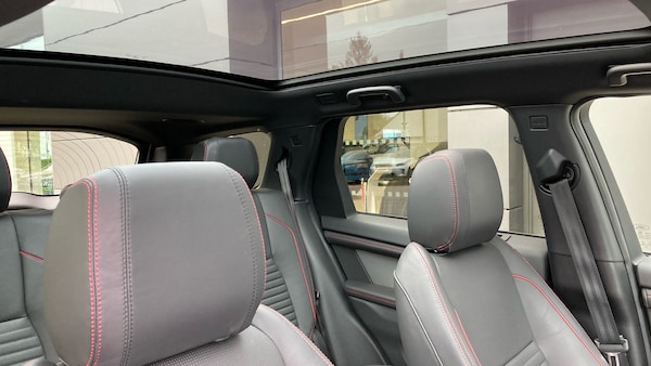 Used Land Rover Discovery Sport 2022 for sale - 76255269: Photo 25