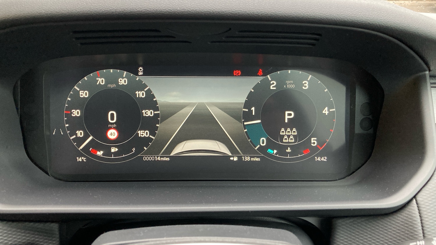 Used Land Rover Discovery 2025 for sale - 77704250: Photo 16