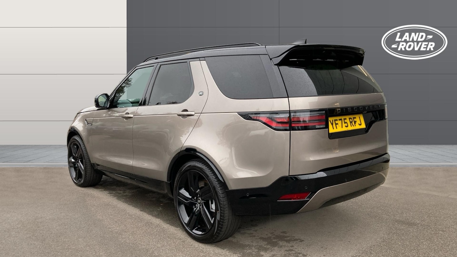 Used Land Rover Discovery 2025 for sale - 77704250: Photo 2