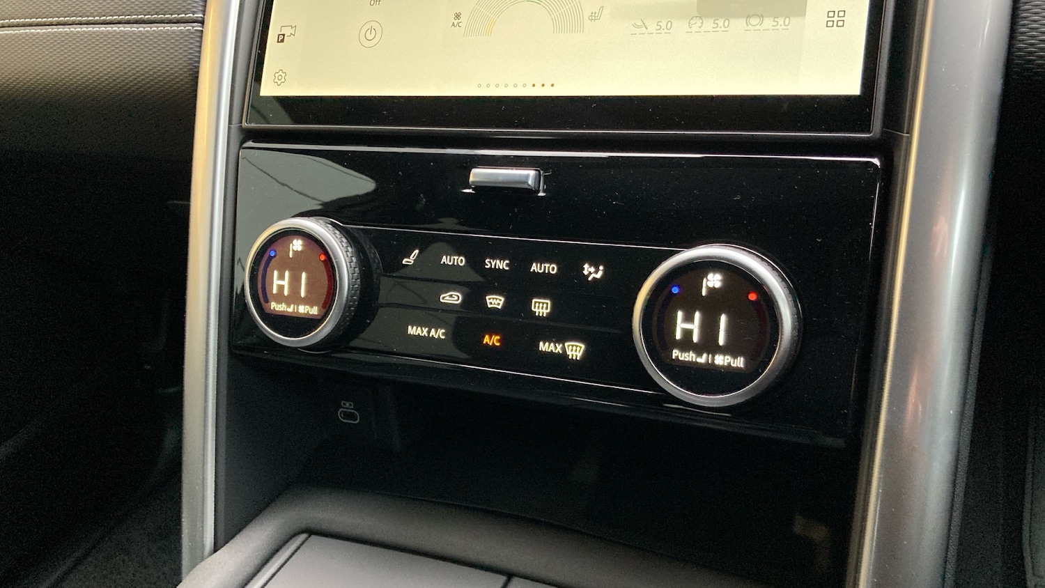 Used Land Rover Discovery 2025 for sale - 77704250: Photo 31