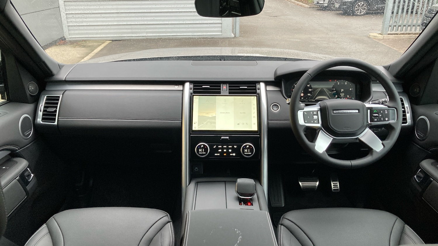 Used Land Rover Discovery 2025 for sale - 77704250: Photo 9