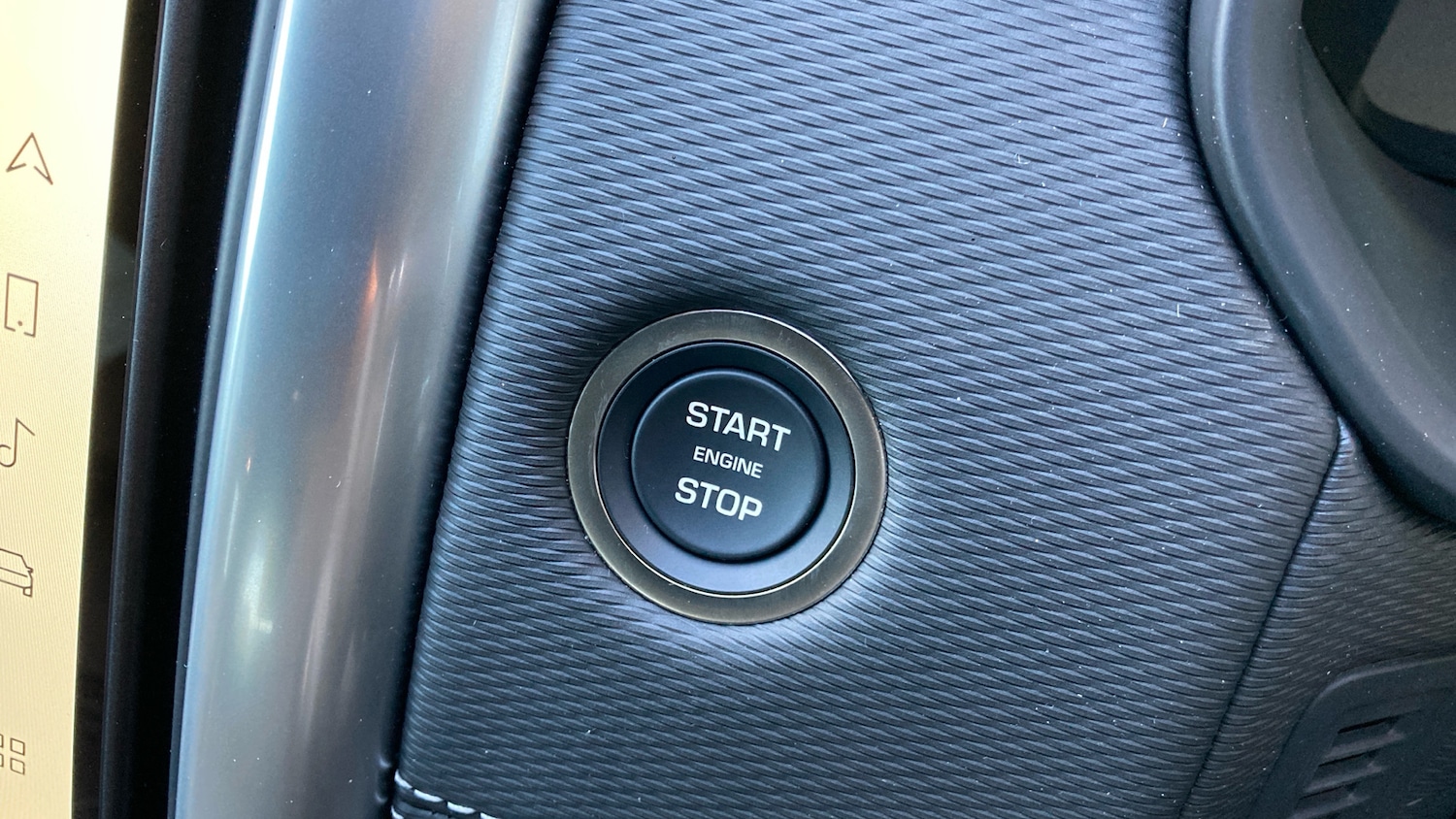 Used Land Rover Discovery 2025 for sale - 77125632: Photo 34