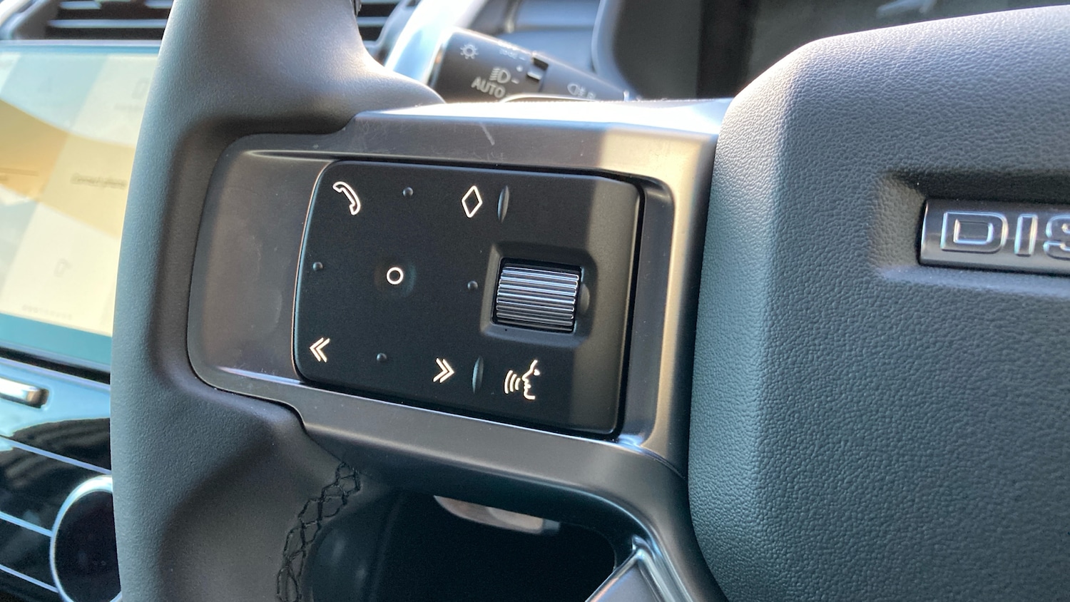 Used Land Rover Discovery 2025 for sale - 77125632: Photo 35