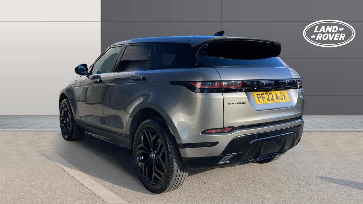 Used Land Rover Range Rover Evoque 2022 for sale - 76064093: Photo 2