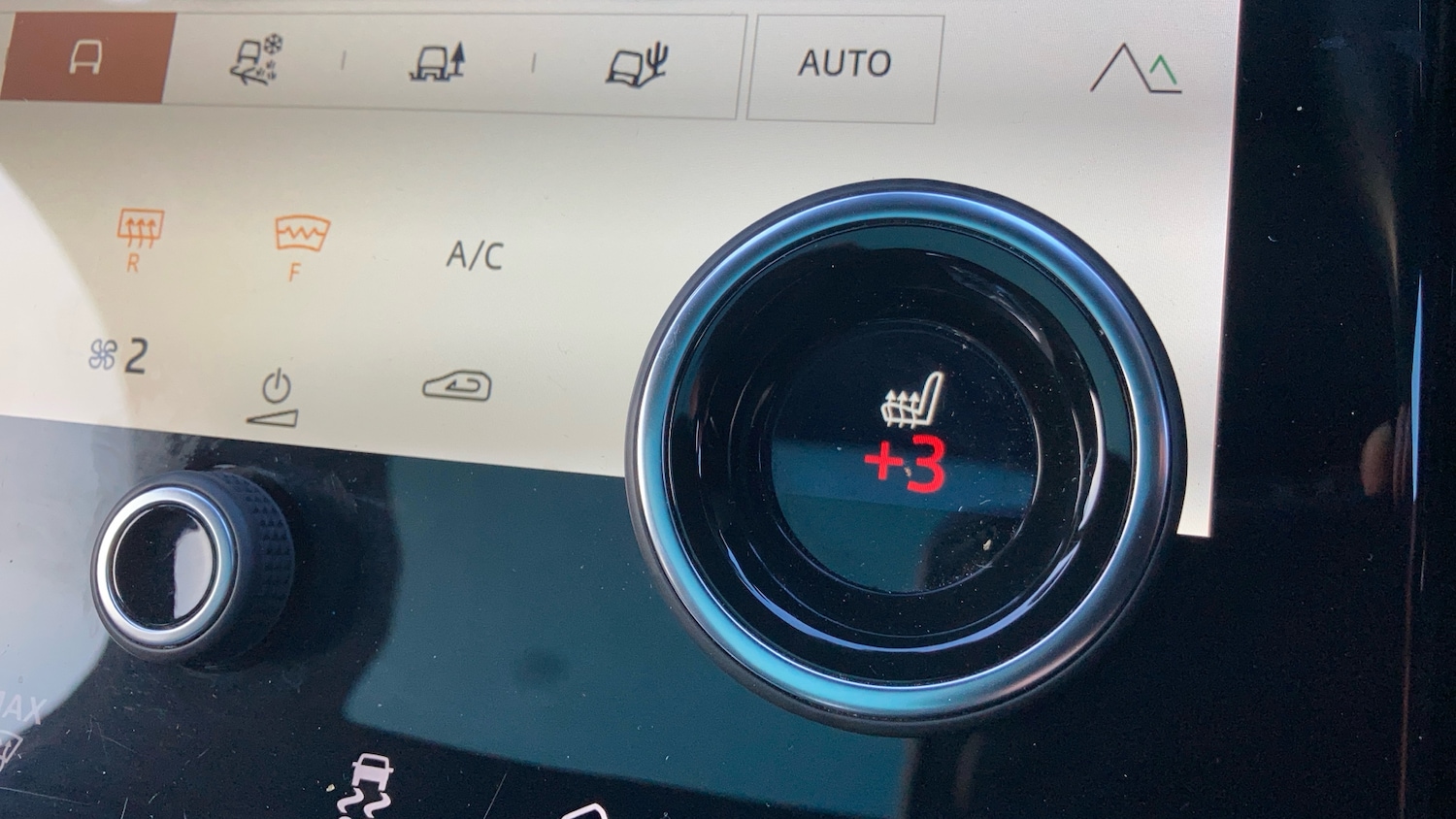 Used Land Rover Range Rover Evoque 2022 for sale - 76064093: Photo 28