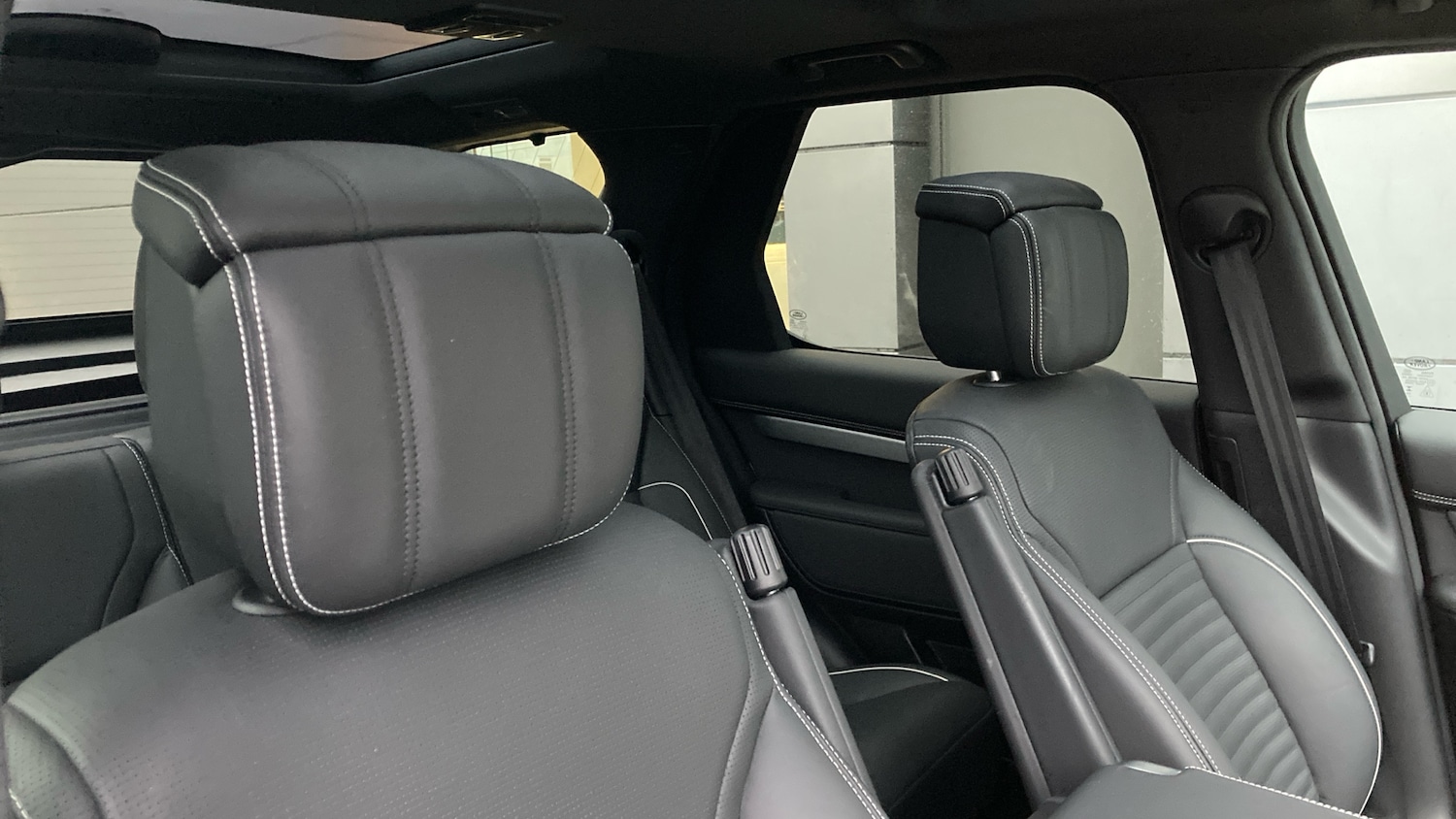 Used Land Rover Discovery 2024 for sale - 77578119: Photo 25