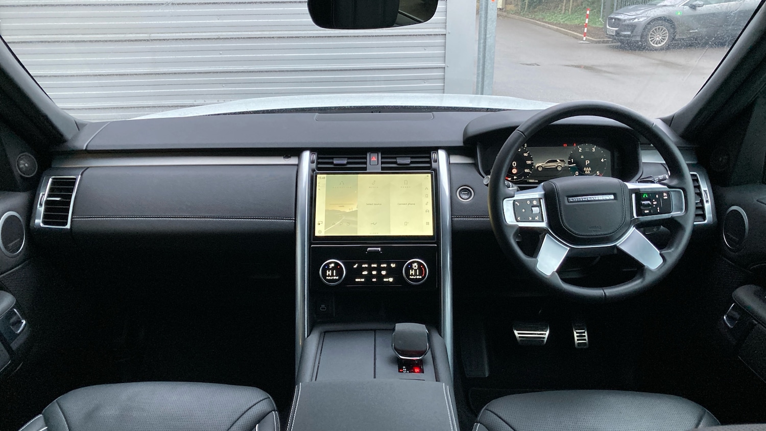 Used Land Rover Discovery 2024 for sale - 77578119: Photo 9