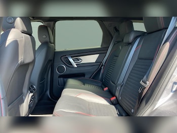 Used Land Rover Discovery Sport 2022 for sale - 78669379: Photo