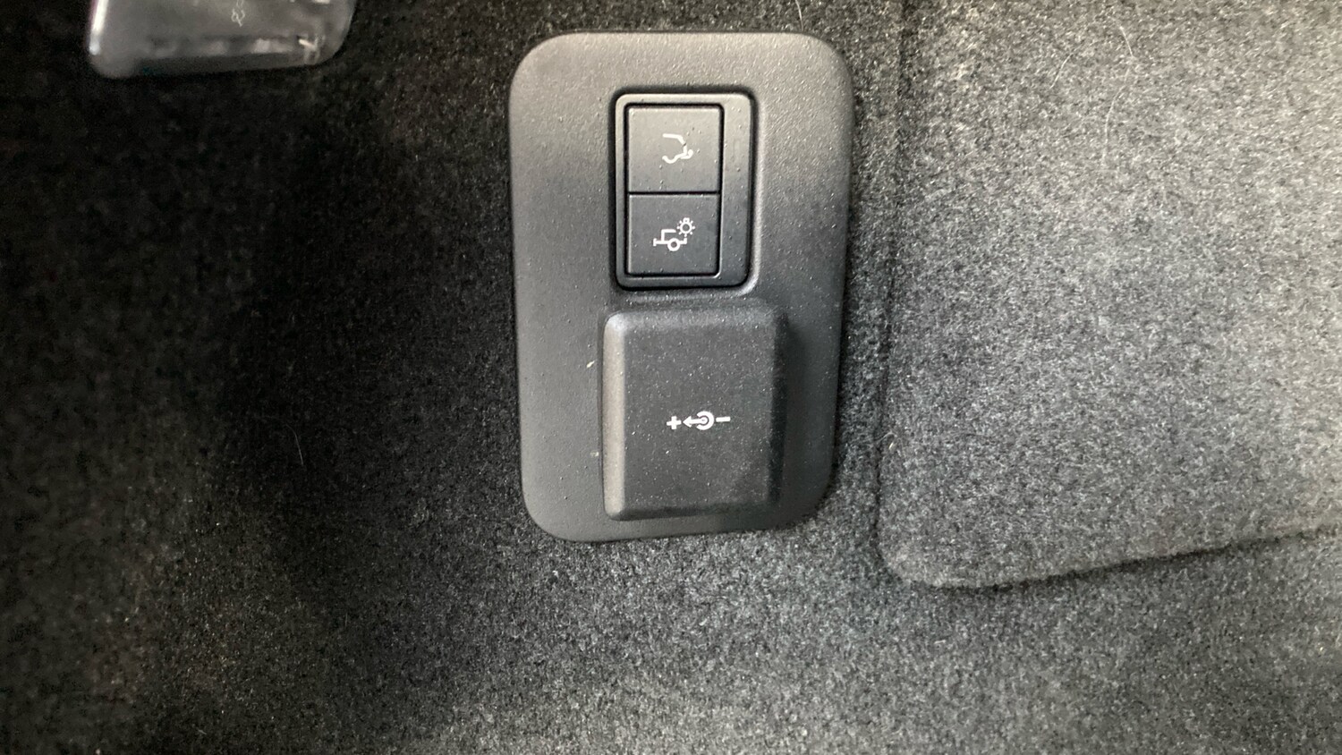 Used Land Rover Range Rover Evoque 2024 for sale - 77759118: Photo 39