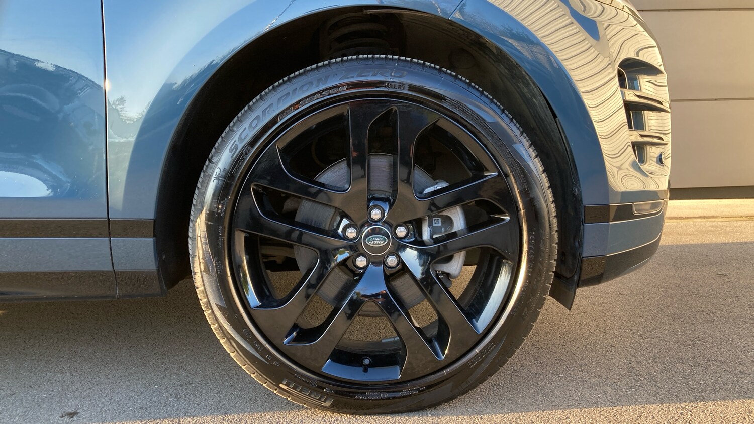 Used Land Rover Range Rover Evoque 2024 for sale - 77759118: Photo 8