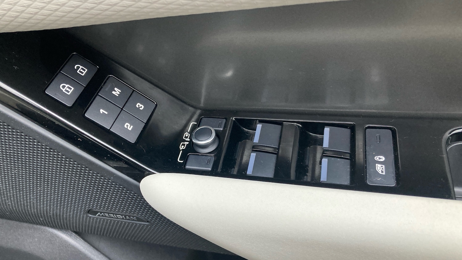 Used Land Rover Range Rover Velar 2022 for sale - 77570561: Photo 22