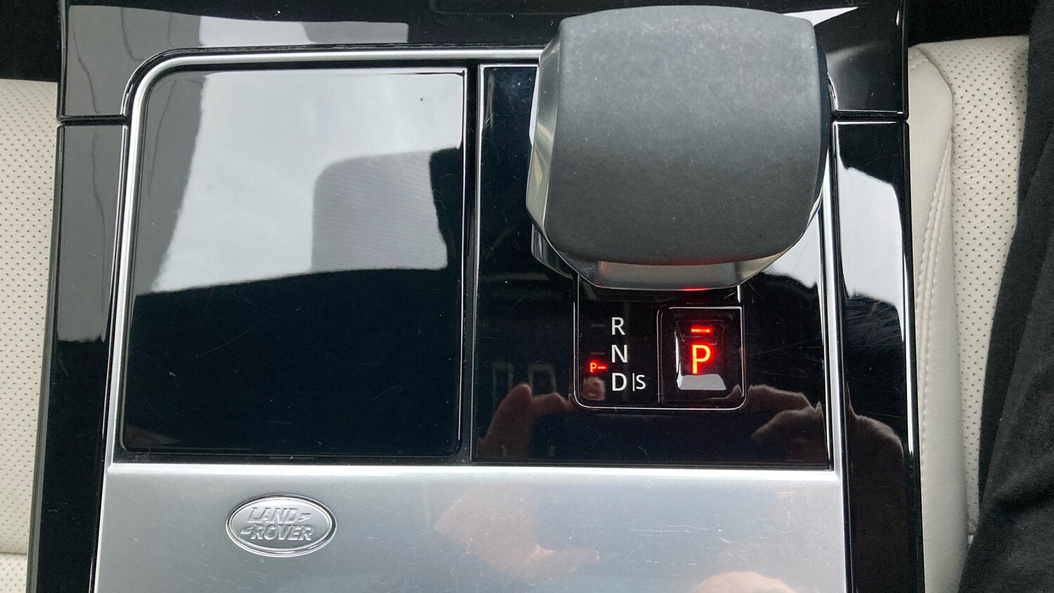 Used Land Rover Range Rover Velar 2022 for sale - 77570561: Photo 35