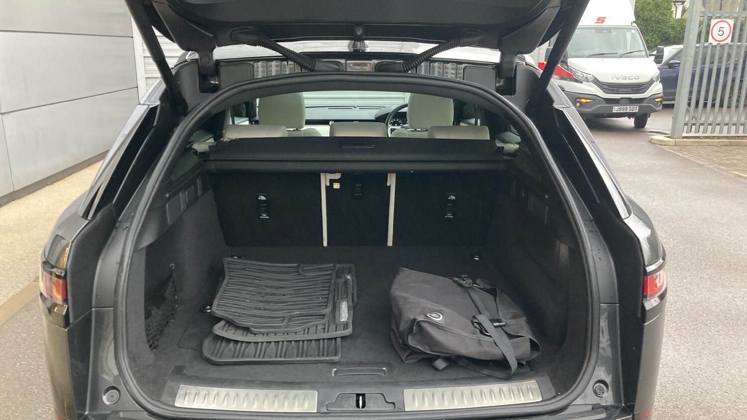 Used Land Rover Range Rover Velar 2022 for sale - 77570561: Photo 39