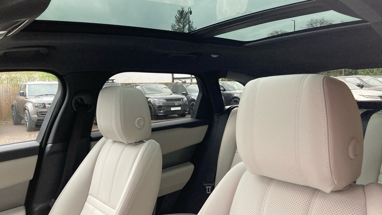 Used Land Rover Range Rover Velar 2022 for sale - 77570561: Photo 44