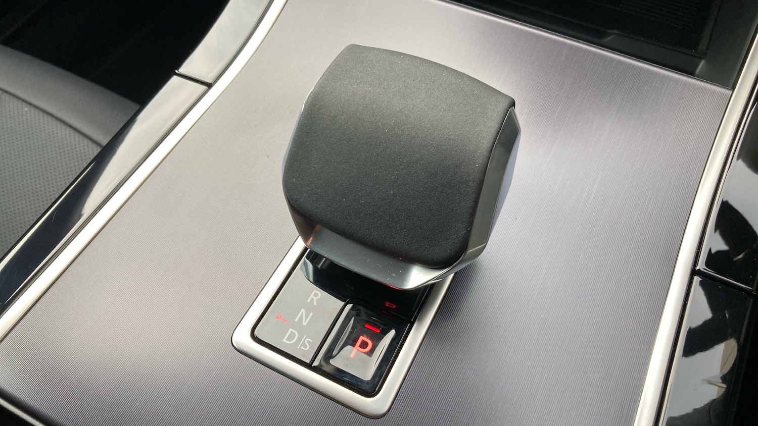 Used Land Rover Range Rover Evoque 2025 for sale - 77061319: Photo 13