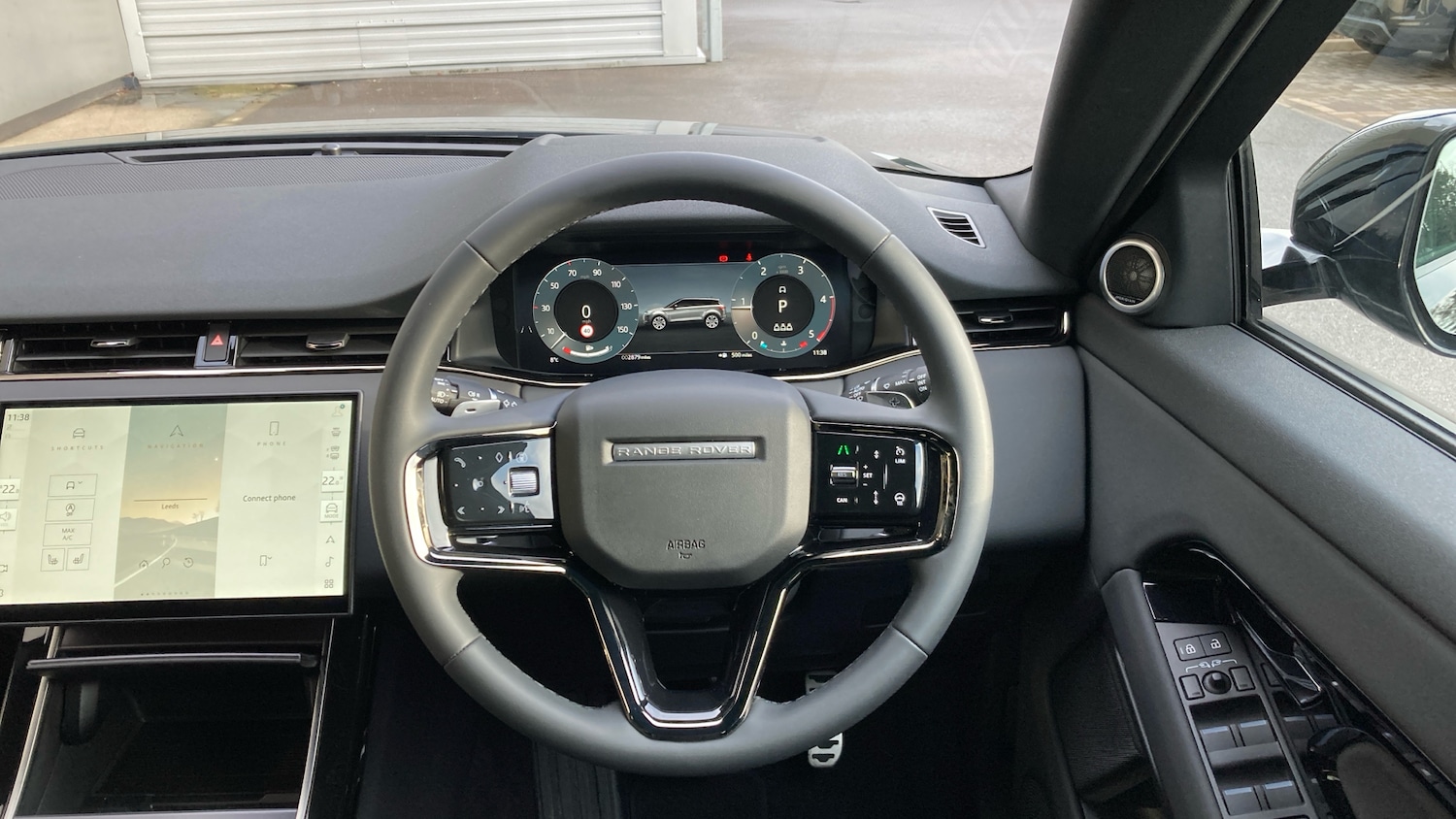 Used Land Rover Range Rover Evoque 2025 for sale - 77061319: Photo 15